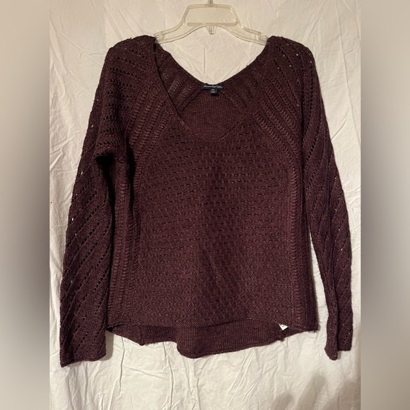 American Eagle Outfitters Sweaters - American Eagle sweater size M
